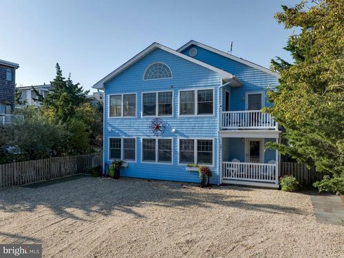 17 E 14th St, Barnegat Light, NJ, 08006-1537 | Card Image