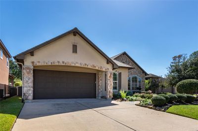 16031 Comal Bend Lane, House other with 3 bedrooms, 2 bathrooms and null parking in Cypress TX | Image 3