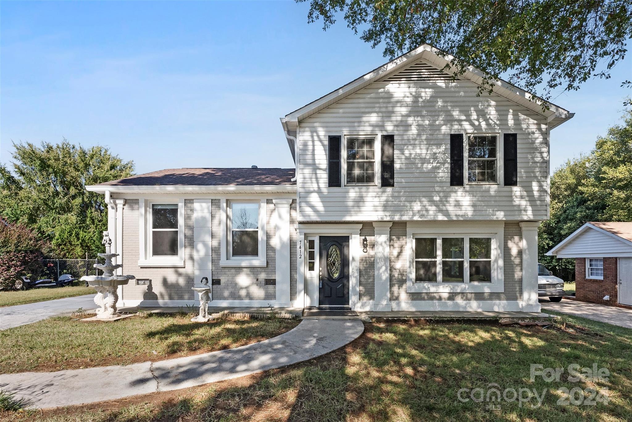 Cormwell Ln, Charlotte, NC 28217