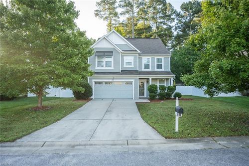 108 Foster Rd, Yorktown, VA, 23690-3951 | Card Image