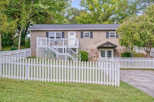 290 N Ferguson Ave, Cookeville, TN, 38501 | Card Image