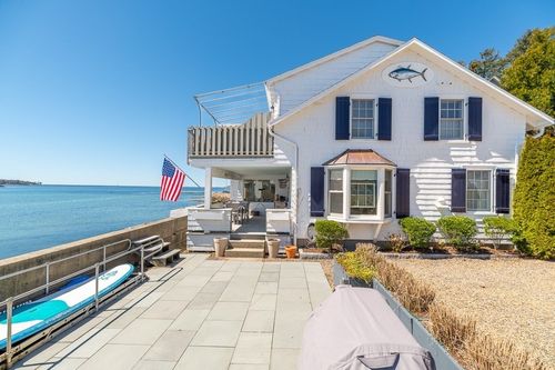 8 Bickford Way, Gloucester, MA, 01930-4102 | Card Image