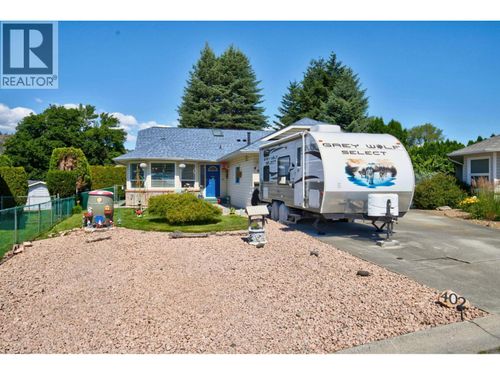 402 Houghton Court, Kelowna, BC, V1X7C7 | Card Image