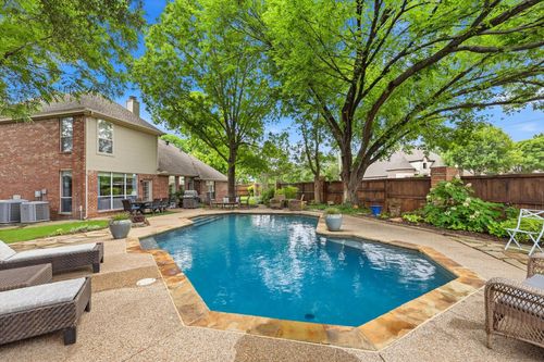 2701 Holly Brook Ct, Bedford, TX, 76021-7210 | Card Image