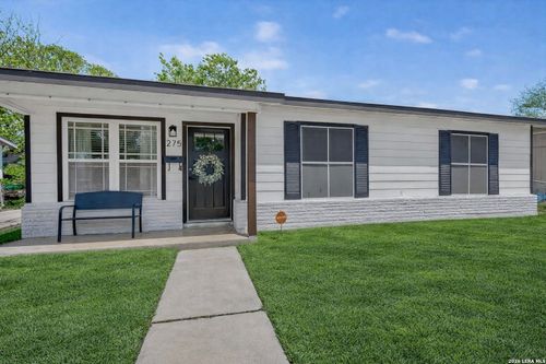 275 Lansing Ln, San Antonio, TX, 78207-7348 | Card Image