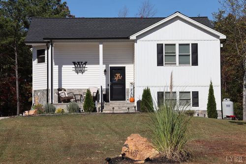 167 Mansfield Dr, Madison Heights, VA, 24572-1604 | Card Image