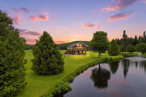 261 Song Bird Dr, Canaan, VT, 05903 | Card Image