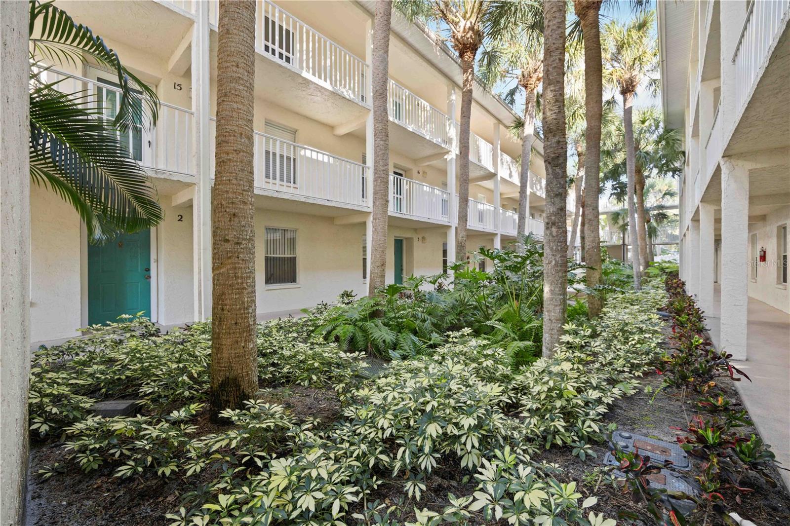 27 7294 Cloister Drive, Inactive in Sarasota Zoocasa
