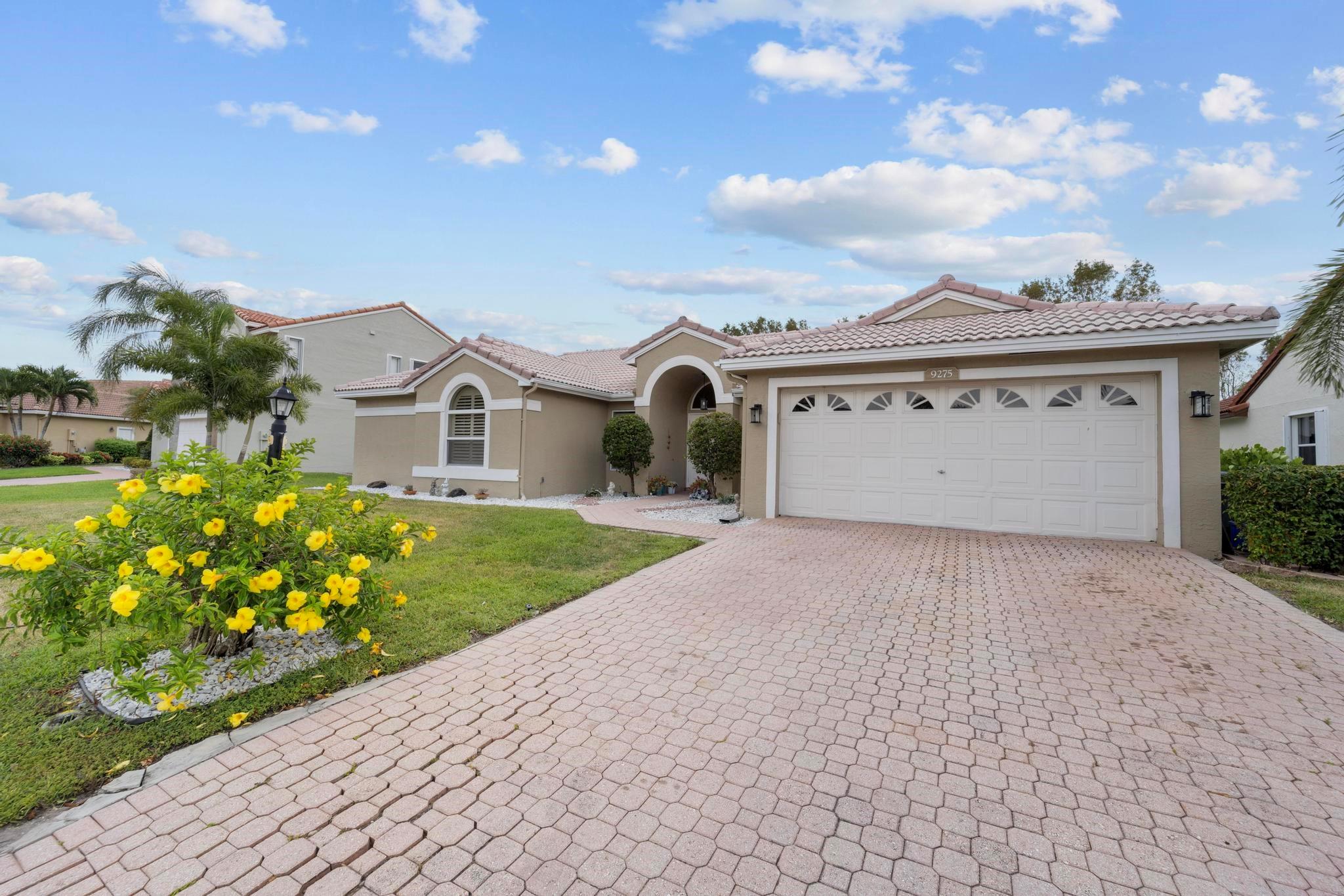 Lake Serena Dr, Boca Raton, FL 33496