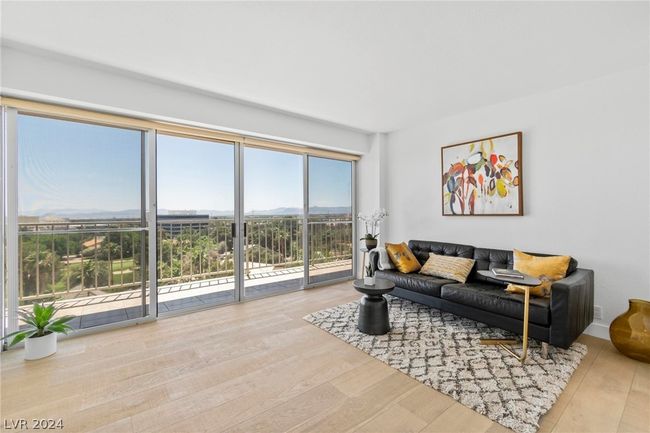 3111 Bel Air Dr, Unit#8F, Las Vegas, NV 89109 | Image 38