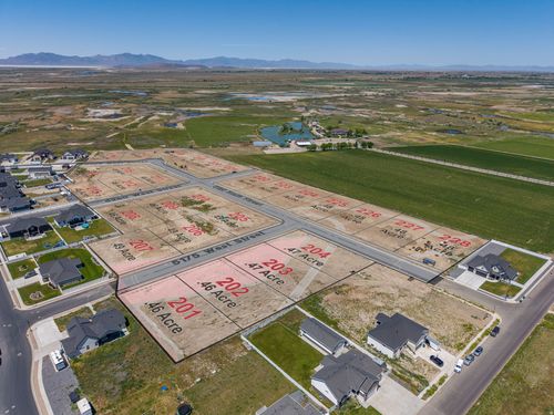 215-3164 S 5325 W, Hooper, UT, 84315 | Card Image