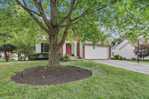 6470 Hermitage Dr, Westerville, OH, 43082-8998 | Card Image