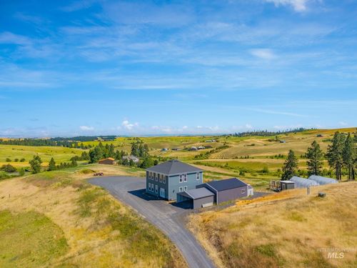 4935 Lenville Rd, Moscow, ID, 83843-7464 | Card Image