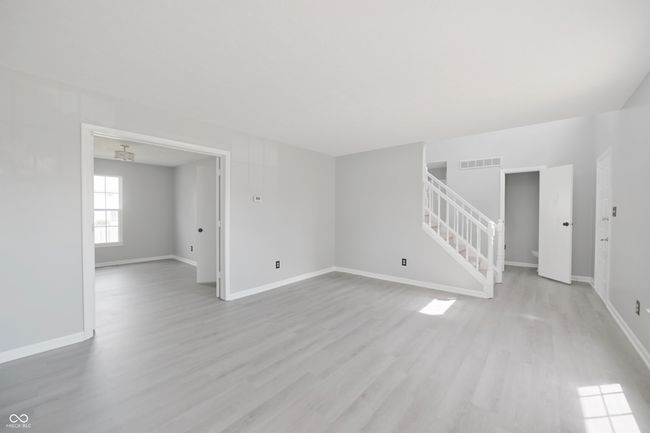11212 Bayridge Cir E, House other with 4 bedrooms, 3 bathrooms and null parking in Indianapolis IN | Image 5