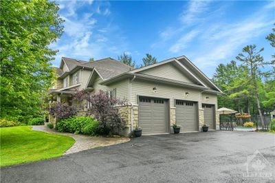 1749 Corkery Rd, House other with 4 bedrooms, 4 bathrooms and 6 parking in Carp ON | Image 2