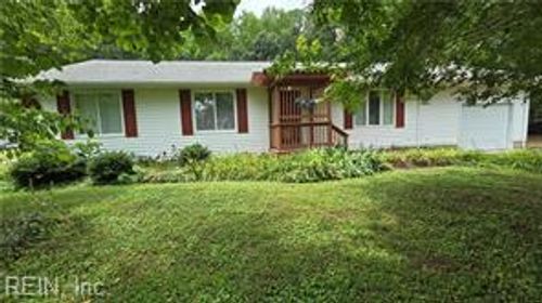 82 Southwind Dr, Mathews, VA, 23109-2307 | Card Image