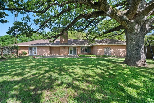 901 Royal Ln, House other with 4 bedrooms, 2 bathrooms and null parking in Corsicana TX | Image 28