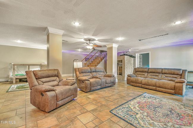 22643 Twin Oaks Rd, House other with 5 bedrooms, 4 bathrooms and null parking in Abingdon VA | Image 51