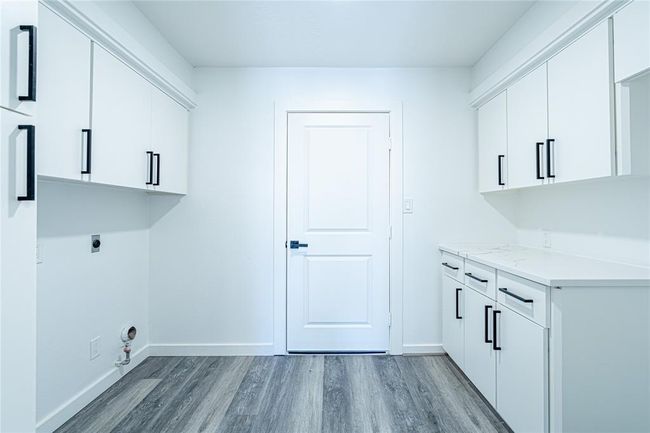 8006 17 Th Green Dr, House other with 3 bedrooms, 2 bathrooms and 2 parking in Humble TX | Image 16