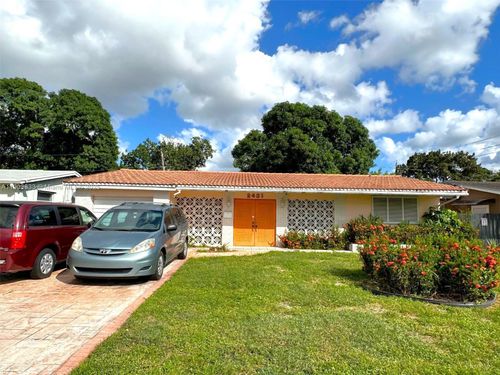 2431 Sabal Palm Dr, Miramar, FL, 33023-4559 | Card Image