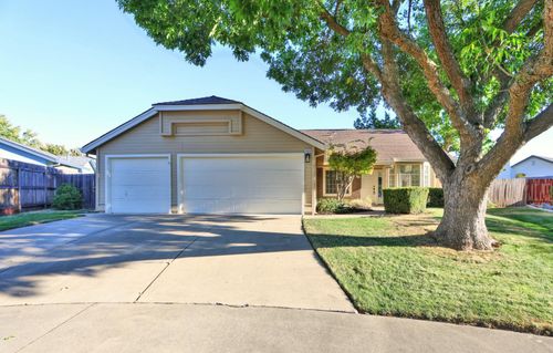 8926 Willowspring Ct, Elk Grove, CA, 95758-6118 | Card Image