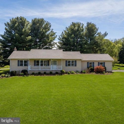 1018 Coffman Rd, EDINBURG, VA, 22824-3633 | Card Image