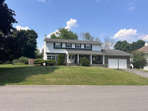 4 Ridgewood Dr, Plattsburgh, NY, 12901-1426 | Card Image