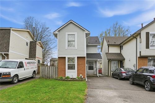 16 Enfield Cres, Brantford, ON, N3P1B2 | Card Image