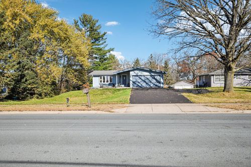 311 Seminole Ave, Osceola, WI, 54020-8048 | Card Image