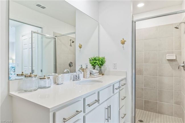 2118 - 43985 Boardwalk Loop, Condo with 2 bedrooms, 2 bathrooms and 1 parking in Punta Gorda FL | Image 15