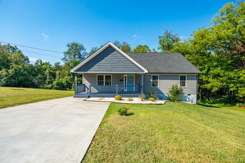 424 Patrick St, Lynchburg, VA, 24501-1523 | Card Image