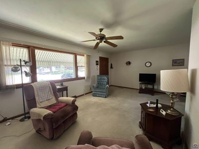 5208 Ne Ashby Ln, House other with 3 bedrooms, 1 bathrooms and null parking in Topeka KS | Image 3