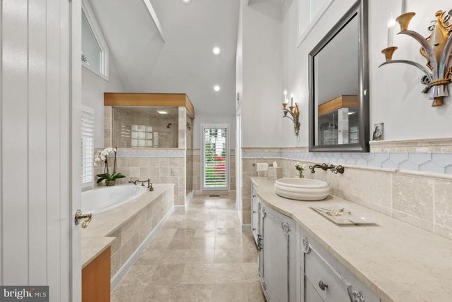 4015 Laird Pl, House other with 4 bedrooms, 4 bathrooms and null parking in CHEVY CHASE MD | Image 16