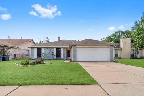 18703 Lippizaner Dr, Cypress, TX, 77433-1109 | Card Image