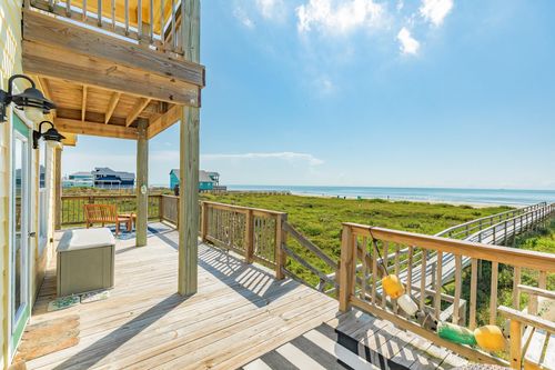 cr257-2032 Blue Water Hwy, Surfside Beach, TX, 77541-1500 | Card Image