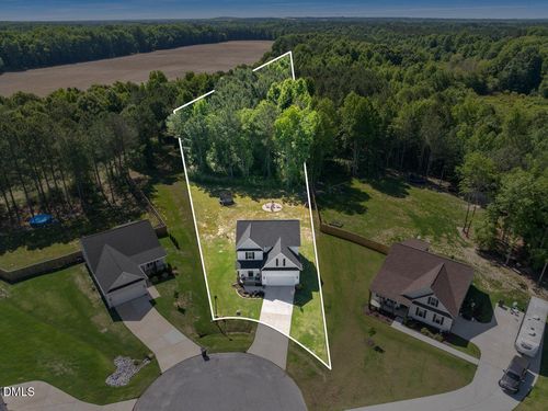 546 Brodie Rose Landing Way, Smithfield, NC, 27577-2520 | Card Image