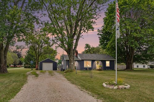 929 Bacon Avenue, Portage, MI, 49002 | Card Image