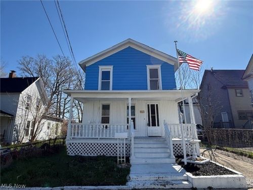 276 Orange St, Conneaut, OH, 44030-2540 | Card Image