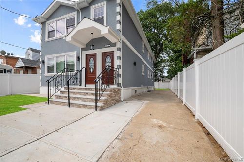 145 232nd St, Springfield Gardens, NY, 11413-3931 | Card Image