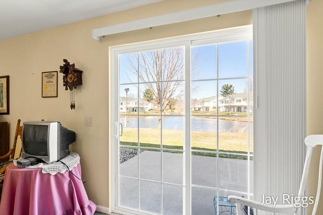 198 - 2520 E East Turning Leaf Way Way, Condo with 3 bedrooms, 3 bathrooms and null parking in Fruitport MI | Image 46
