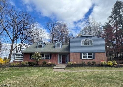 56 Grandview Pl, North Caldwell, NJ, 07006-4709 | Card Image