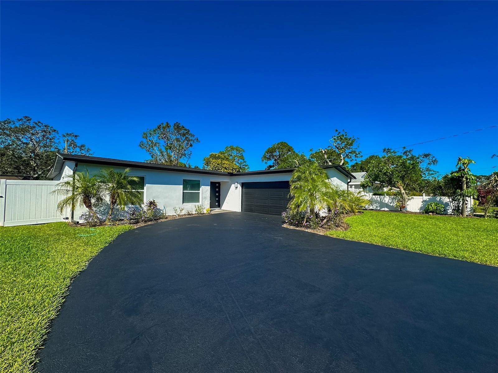 Castile Way, Saint Petersburg, FL 33712