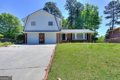 909 Holly Hedge Road, House other with 4 bedrooms, 2 bathrooms and null parking in Stone Mountain GA | Image 1