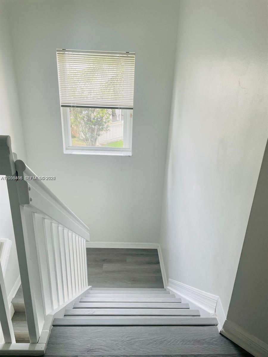 Residential Lease in Pembroke Pines 3