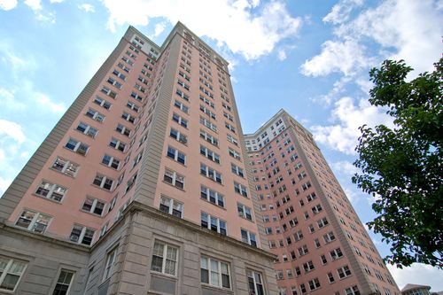 apt-1906-5555 N Sheridan Rd, Chicago, IL, 60640-1612 | Card Image