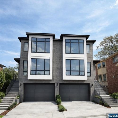 156 Morningside Ln, Palisades Park, NJ, 07650-1918 | Card Image