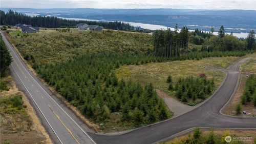129 Talon Court, Kalama, WA, 98625 | Card Image