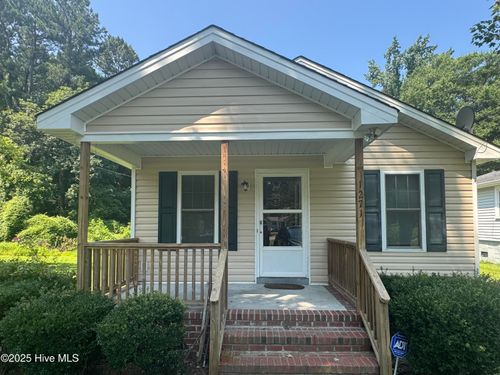 12719 South St, Whitakers, NC, 27891-9147 | Card Image