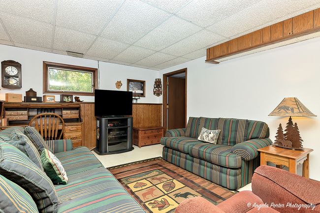 13703 Obrien Rd, House other with 3 bedrooms, 3 bathrooms and 2 parking in Hebron IL | Image 26