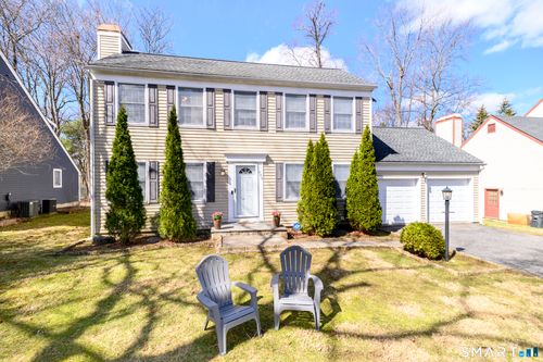 408 Strawberry Hill Ave, Stamford, CT, 06902-2520 | Card Image